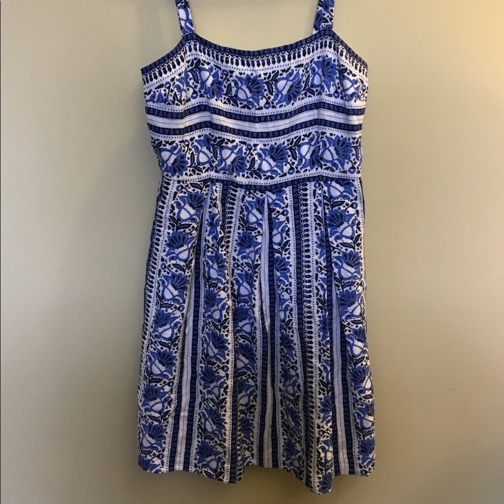 Ann Taylor Loft Sz 0 Fit & Flare Floral Dress